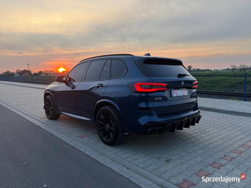 BMW X5 xDrive40i benzyna