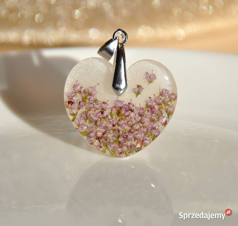 Serce z wrzosem fioletowo niebieskim na Chorzów