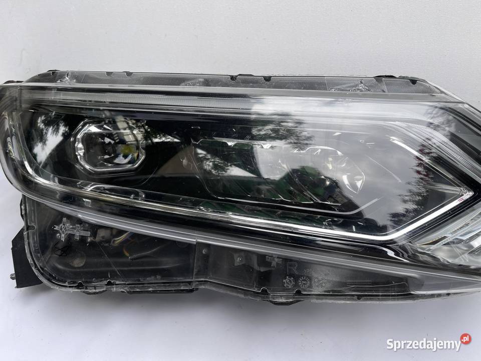 NISSAN QASHQAI LIFT PRAWA LAMPA FULL LED osobowe wielkopolskie Ostroróg