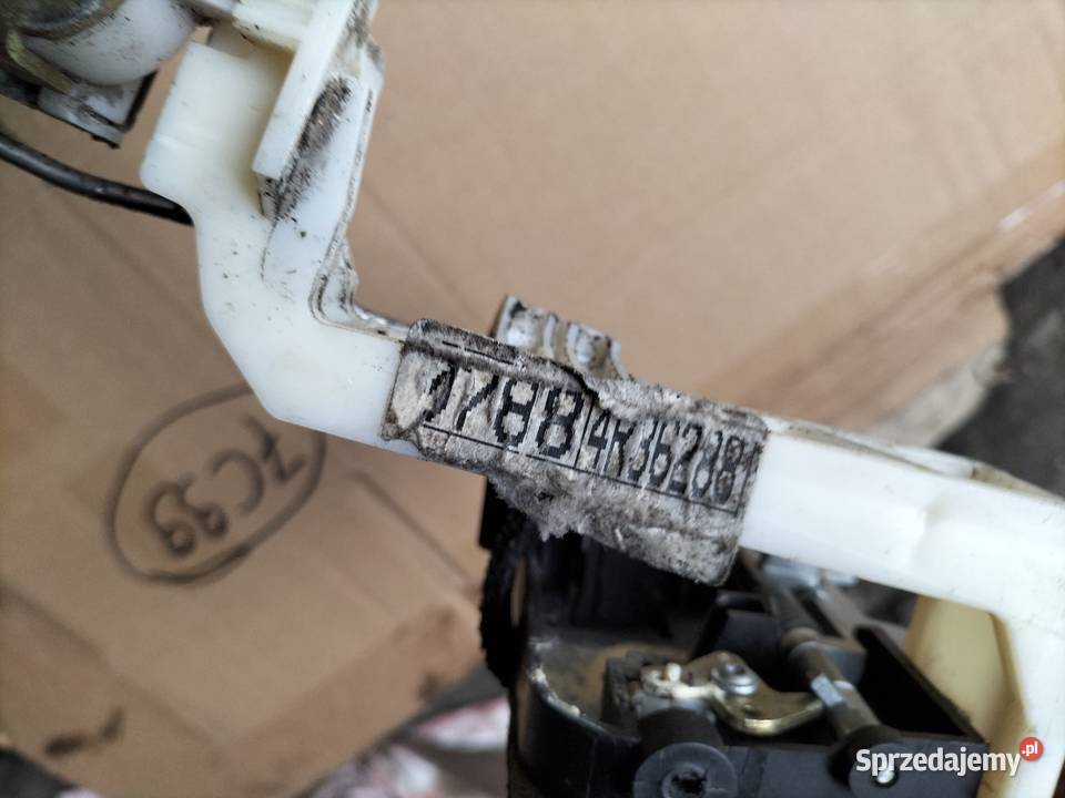 FORD MONDEO MK3 ZAMEK RĄCZKA DRZWI PRAWY PRZÓD Kamień-Kolonia