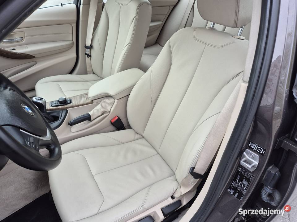Bmw F30 modernline 320d 1995cm3 Ostrów Mazowiecka