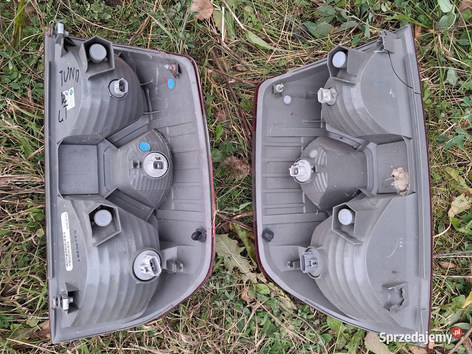 Lampa tył tylne a Toyota tundra pickup 2016 Sierakowice