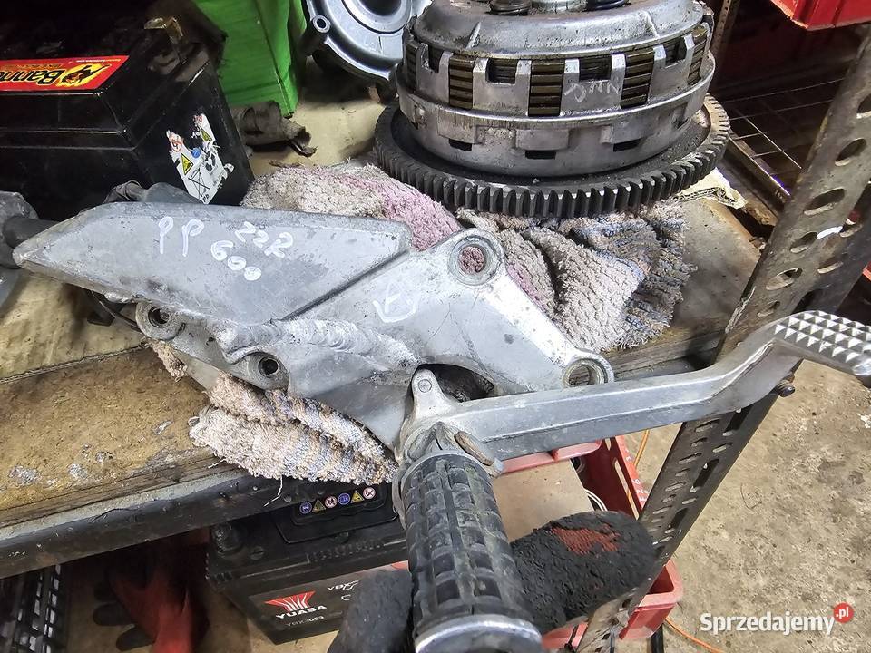 Kawasaki ZZR 600 prawy set mocowanie uchwyt Jelenia Góra