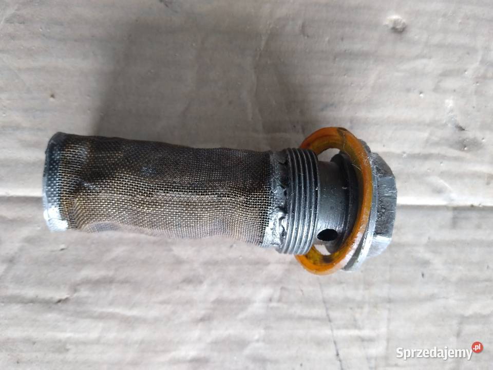 Junak m10 filtrkorek spustowy oleju