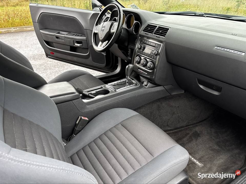 Dodge Challenger automatyczna Sierakowice sprzedam