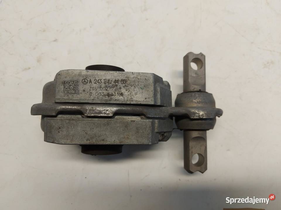 Mercedes EQA 250 W243 ŁAPA PODUSZKA SILNIKA