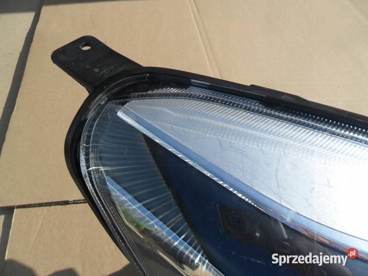 Ford Fiesta Mk8 Reflektor Prawy H1BB13W029AE prawe Nowy Tomyśl sprzedam