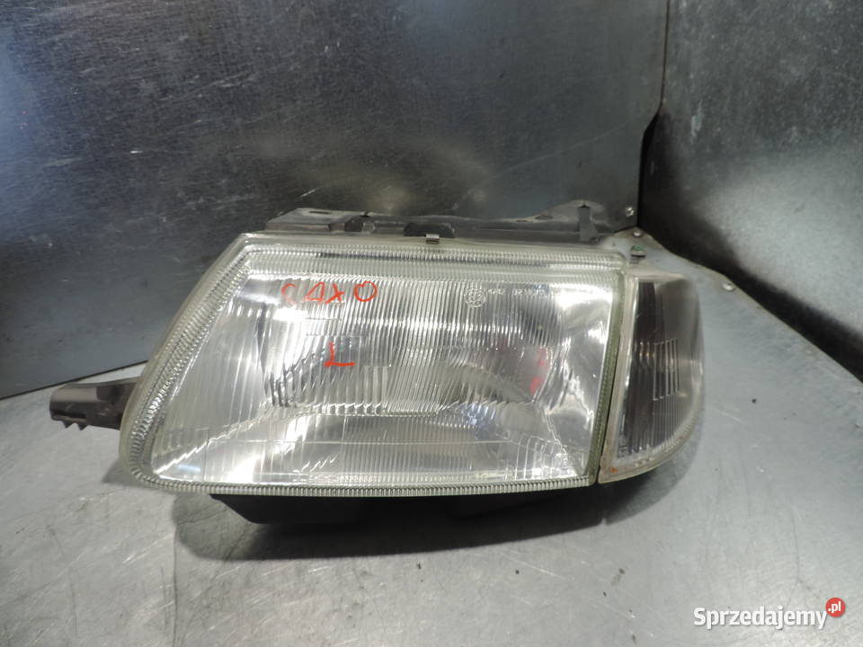 CITROEN SAXO LAMPA LEWY PRZÓD