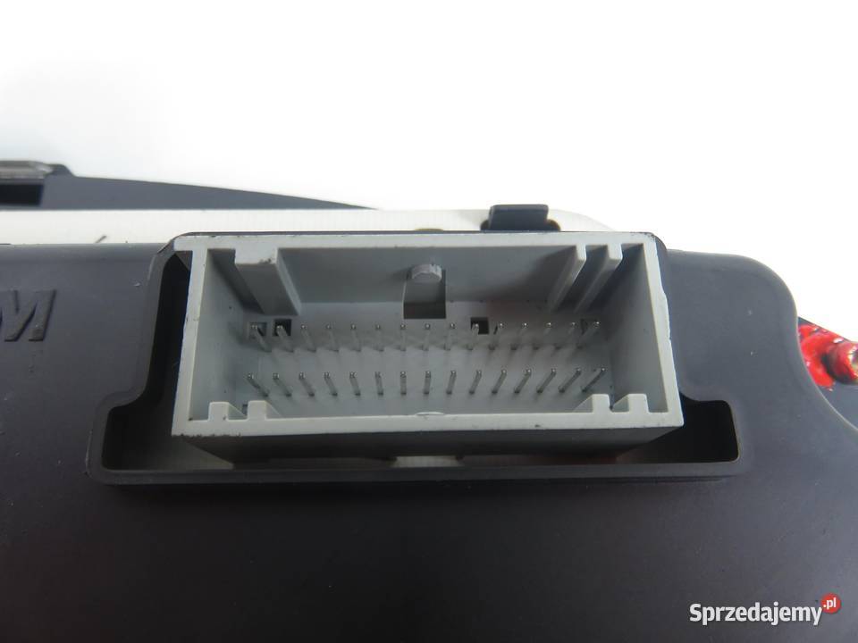 LICZNIK RENAULT MEGANE I 19 dTi 8200038779