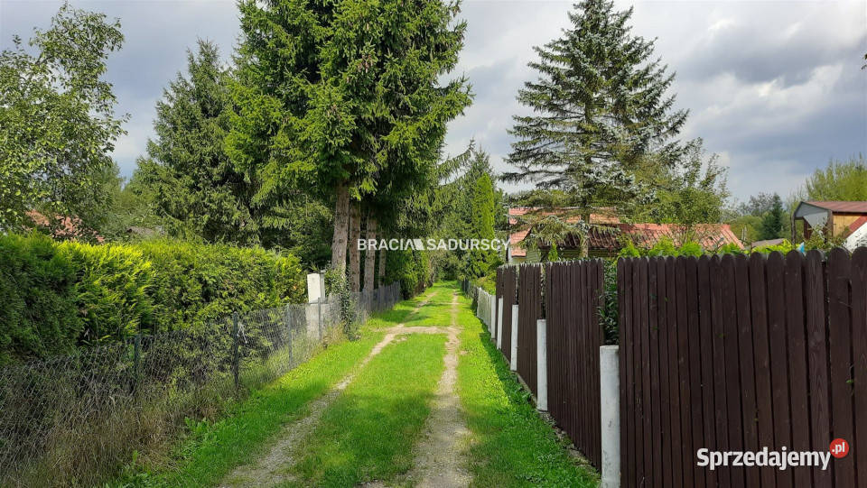 Grunt Lusina 450m2 sprzedam