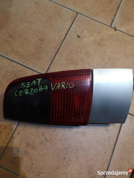 Lampa prawa tylna SEAT CORDOBA VARIO sprzedam