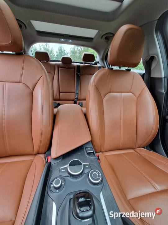 Alfa Romeo Giulia Q4 280 czarny Giulia Płońsk