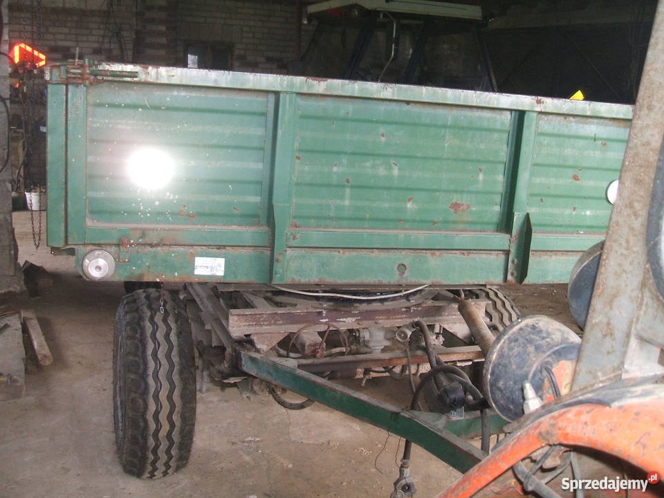 Przyczepa rolnicza D732 wywrotka zarejestrowana Garbów