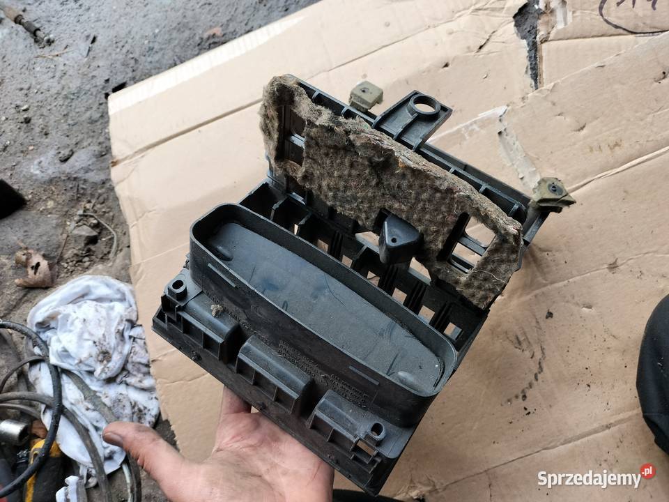 AUDI 80 B4 8A1857007A ŚRODKOWY PANEL NAWIEWU lubelskie Kamień-Kolonia
