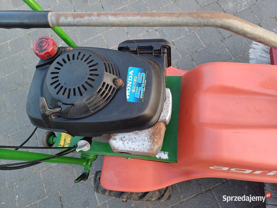 Zamiatarka spalinowa agria Albigowa