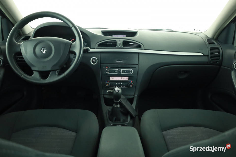 Renault Laguna 19 dCi ASR (kontrola trakcji)