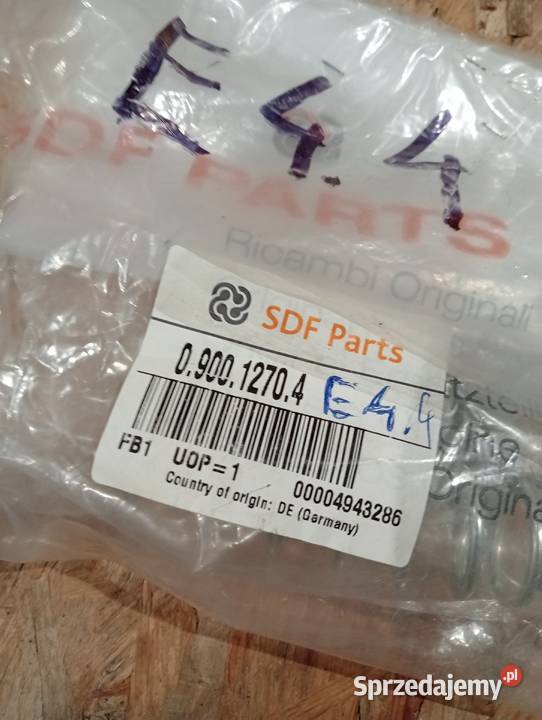 blokada sprężyna zaczepu CBM DeutzFahr Agrotron Koszanowo