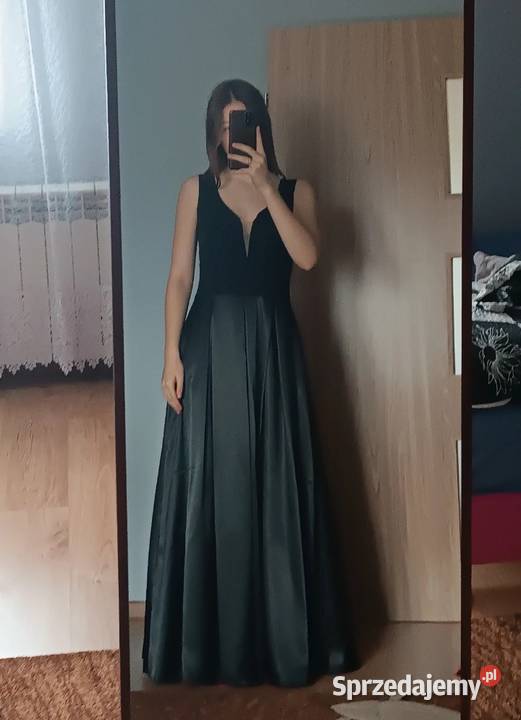 czarna suknia balowa z poszewką tiulową na Sierpc