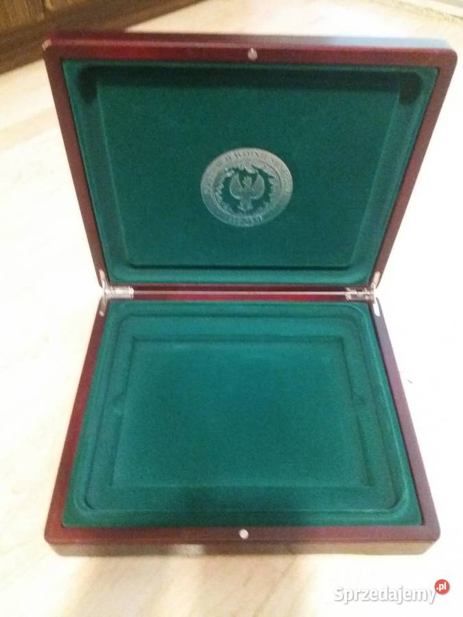 Szkatułka Polacy w II Wojnie światowej Pabianice