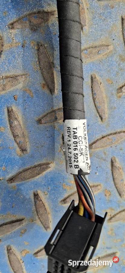 Hak holowniczy 5NA803881 C Podrzewie