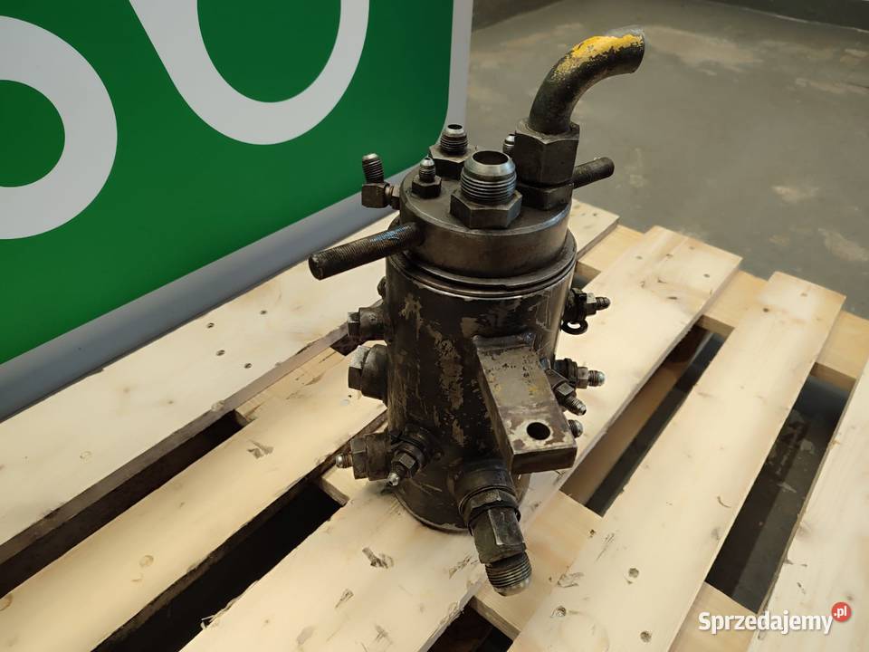 Kolumna obrotu 06345 JLG 660 Wilkowo