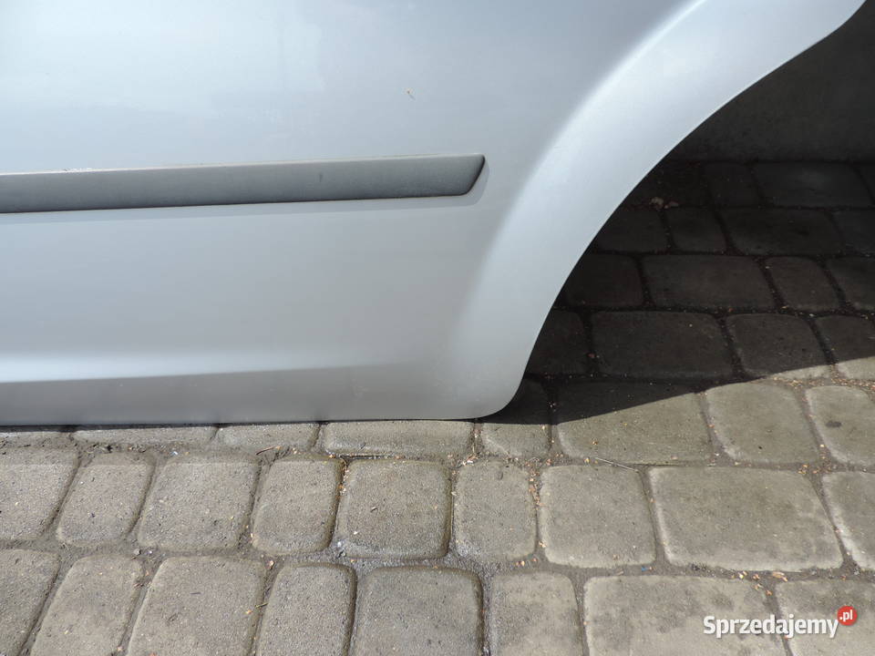 FORD FOCUS MK2 HB 5D DRZWI LEWY TYŁ KOLOR O3 Nowy Sącz