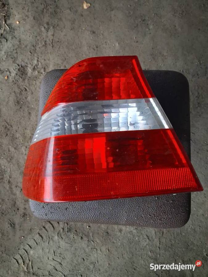 lampa bmw e 46 sedan 3000cm3 lubelskie Ruskie Piaski sprzedam