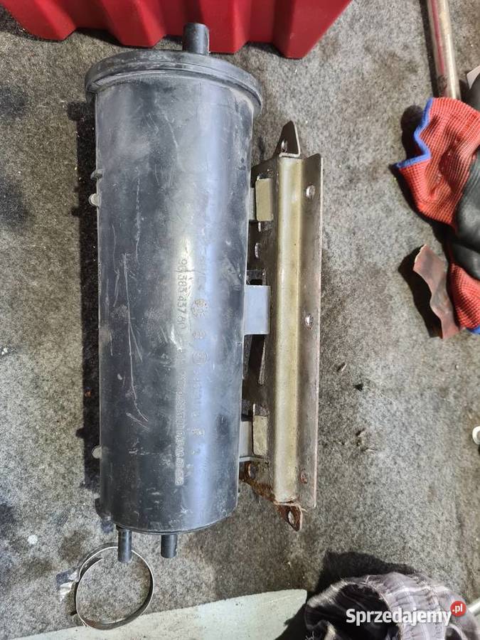 Filtr oparów węglowy Citroen C5 30 r 2004 Układ paliwowy wielkopolskie Słupca
