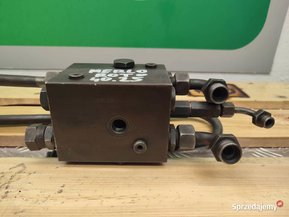 Zamek siłownika Merlo 4025 Roto 518103 Wilkowo