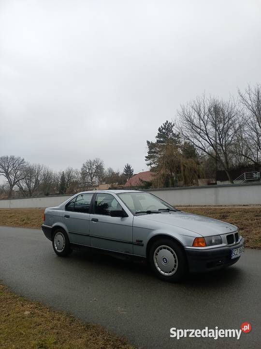 BMW 318 wydech cl63 AMG m43 jeden właściciel manualna