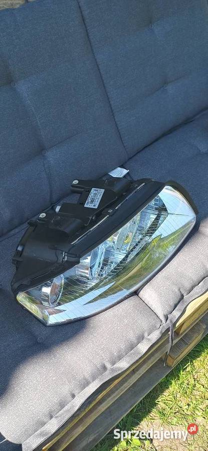Lampa przednia Audi A4B6 Avant Lampy przednie Olsztyn sprzedam