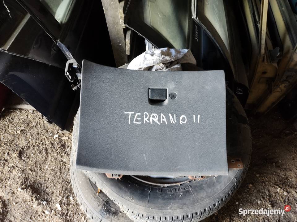 FORD MAVERICK I TERRANO II schowek terenowe Wyposażenie wnętrza Kielce sprzedam