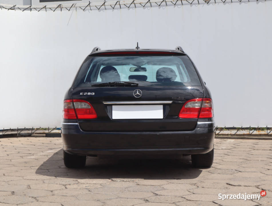 Mercedes E E 280 światła przeciwmgielne Łódź