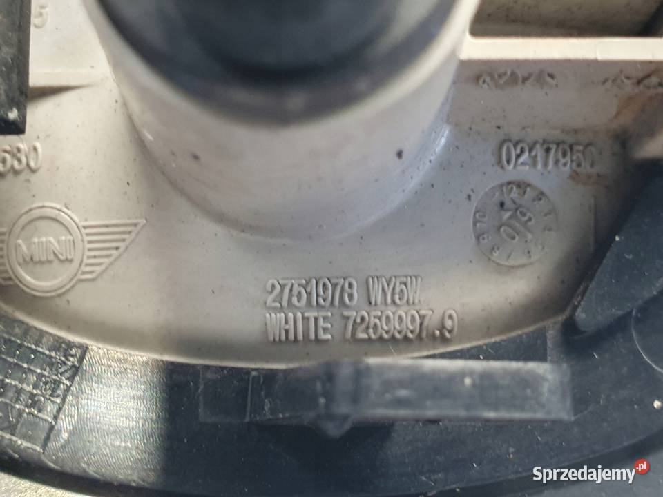 Mini Cooper One R56 0613r LEWY BOCZNY Rudka