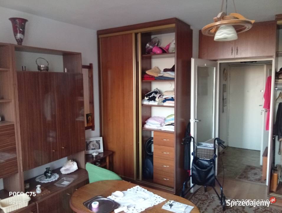 Sprzedam kawalerkę Warszawa Saska Kępa 28 M2
