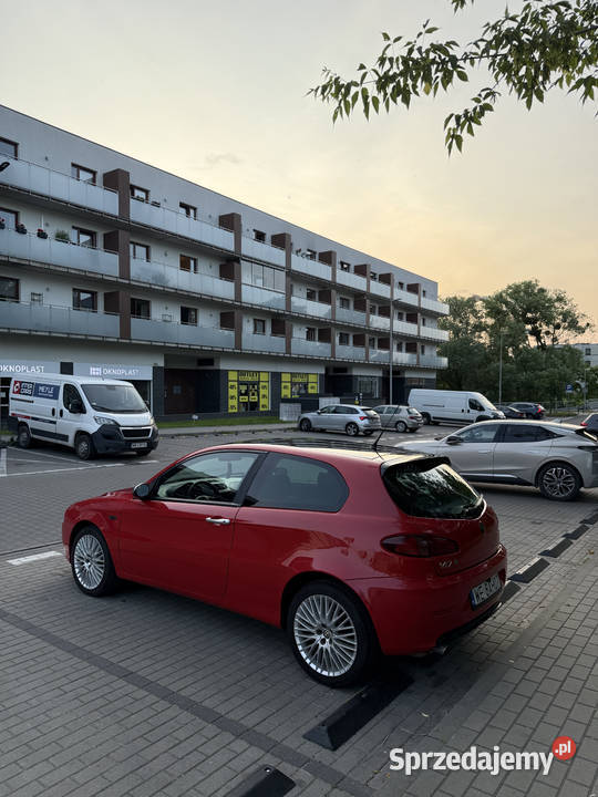 Alfa Romeo 147 16TS 120 Blackline Warszawa
