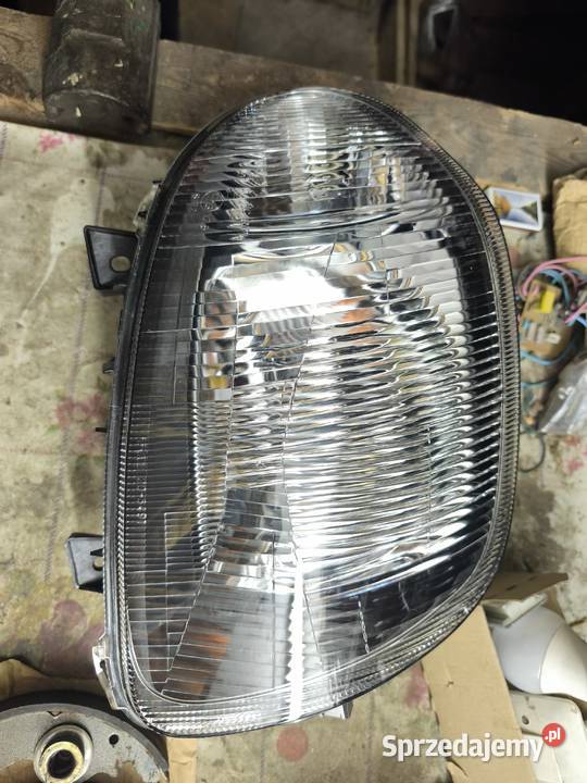 Lampa przód prawa renault Clio 2 Chojnice sprzedam
