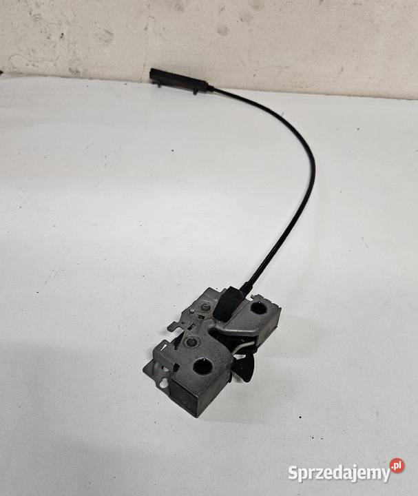 VW CADDY 2K5 ZAMEK MASKI 2K5823509 Zamki, wkładki i kluczyki Międzychód