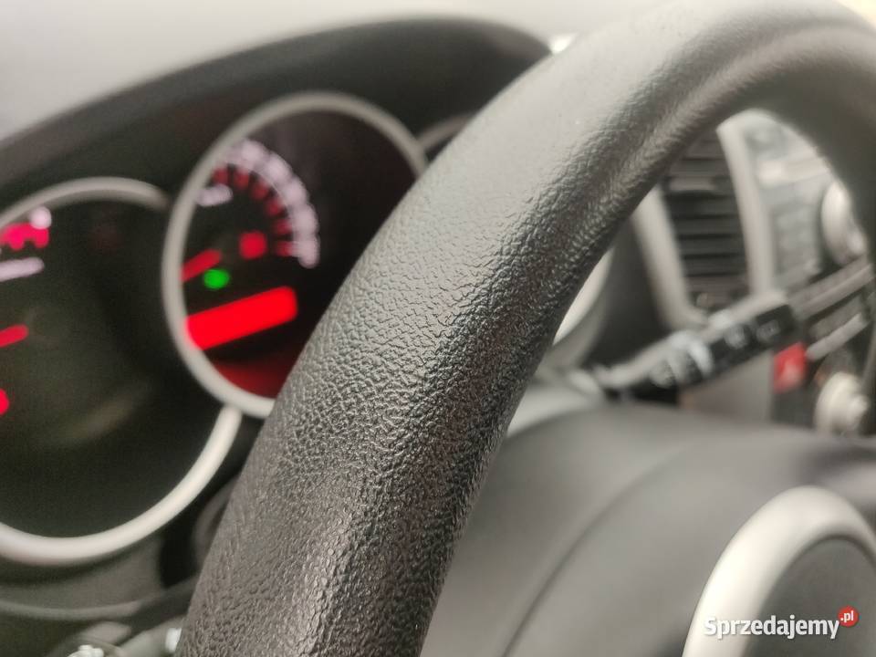 Kia Venga 14 benzyna 81 2x koła NOWA Niepołomice