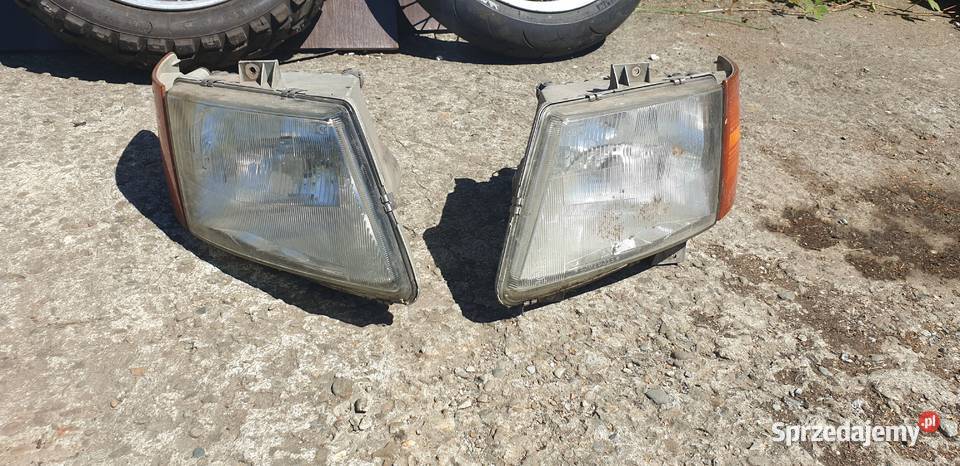 Lampa prawa i lewa do mercedesbenz lampy przednie Marszowice sprzedam