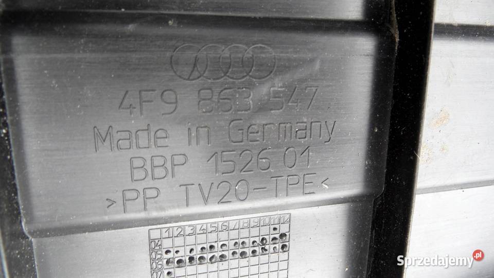 AUDI A6 C6 07r podłoga bagażnika 4F9863547