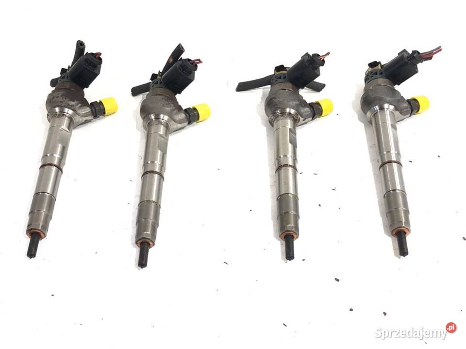 WTRYSKIWACZE KOMPLET SKODA RAPID 04L130277AD 16 sprzedam