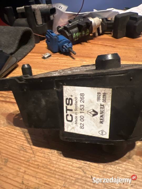 Potencjometr gazu renault 8200153268