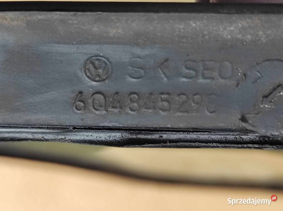 VW POLO 6Q4845298 szyba prawa tył Dębno