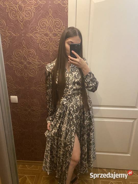 Długa sukienka S z rozcięciem elegancka wesele Długość Maxi Szczecin