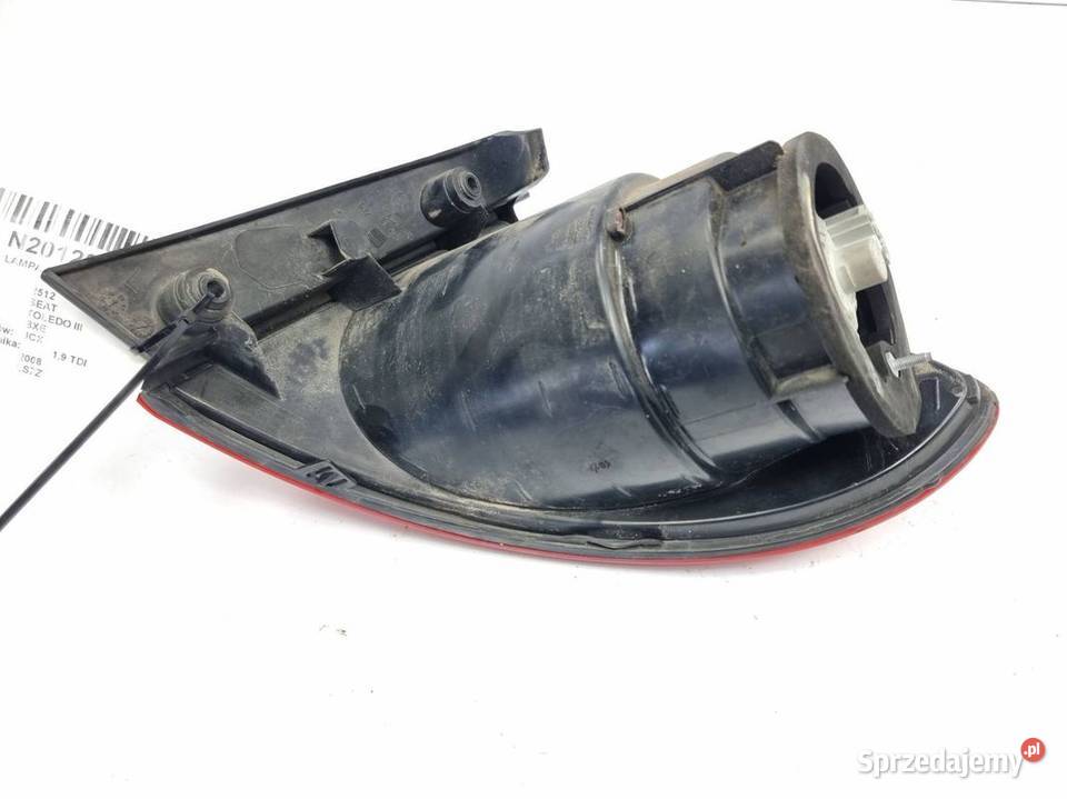LAMPA LEWA TYŁ SEAT TOLEDO III Pozostałe Lipno
