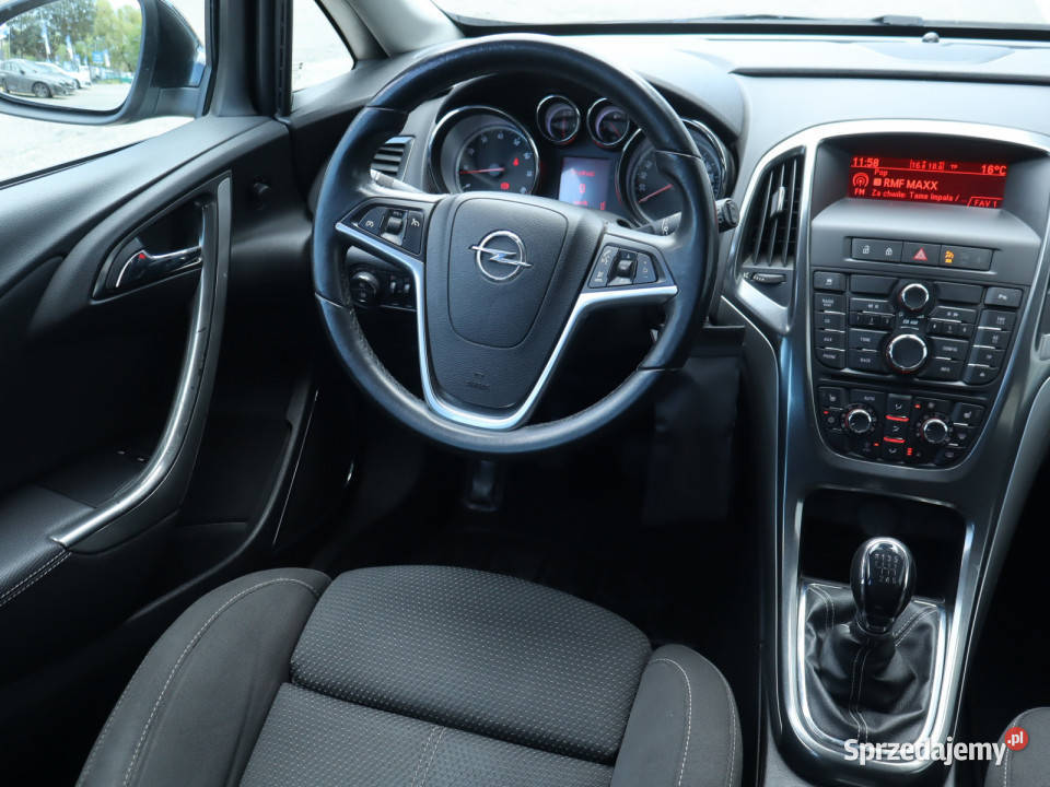 Opel Astra 14 T 146178km Katowice