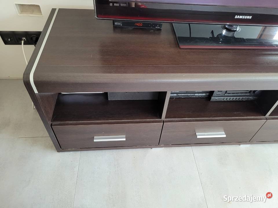 Zestaw mebli Voltera venge RTV komoda i ława Dobroń