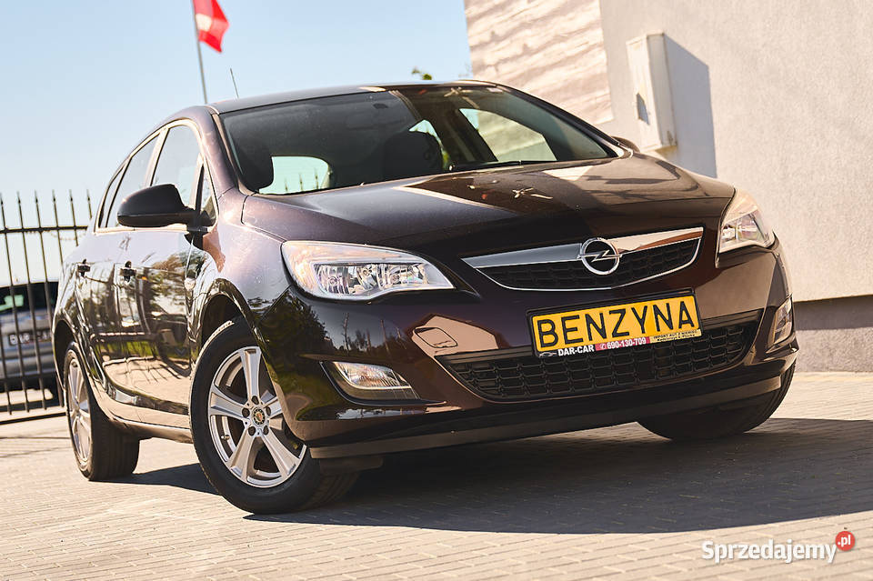 Opel Astra IV HATCHBACK 14 benzyna 100 Płock