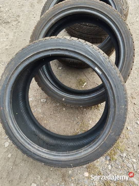 Opony zimowe 225 45 18 Wierzbica